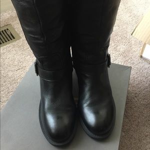 Steve Madden combat genuine leather boots